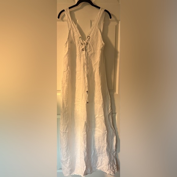 Women's Laura Gotti White Sleeveless Linen Maxi Dress - Picture 1 of 4